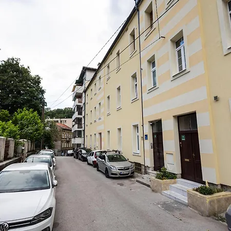 Apartment Grand Old